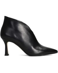 Julie Dee - Stiefel mit spitzer Kappe - Lyst