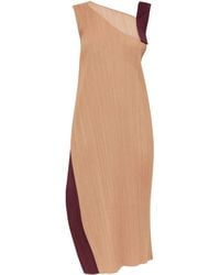 Pleats Please Issey Miyake - Vestido asimétrico con diseño plisado - Lyst