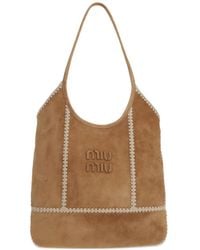Miu Miu - Wildleder-Schultertasche mit Häkelbesatz - Lyst
