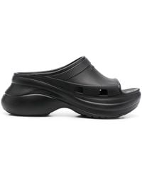 Balenciaga - Pool crocs slide-sandale - Lyst