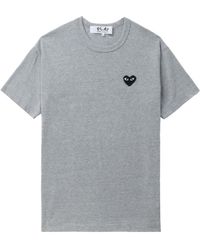 COMME DES GARÇONS PLAY - T-shirt con applicazione logo - Lyst