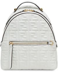 Zaini da donna di Fendi a partire da 590 €