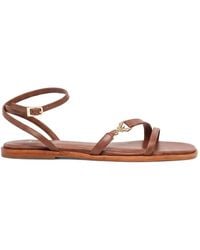Patrizia Pepe - Essential Fly Buckled Flat Sandals - Lyst
