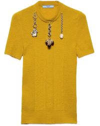 Prada - T-Shirt Verfraaid Met Bedel - Lyst