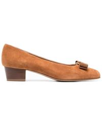 Ferragamo - Suede Bow-Detail Pumps - Lyst