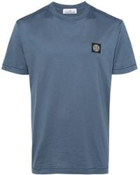 Stone Island - T-Shirt mit Logo-Patch - Lyst