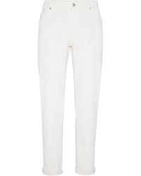 Brunello Cucinelli - Jeans Con Applicazione Logo - Lyst