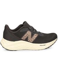 New Balance - Arishi V4 Fresh Foam Leopard-Print Low-Top Sneakers - Lyst