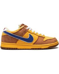Nike - Dunk Low Premium Sb "New Castle" Sneakers - Lyst