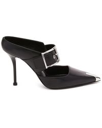 Alexander McQueen - Punk Sandals With Buckle In Black And Silver - Lyst