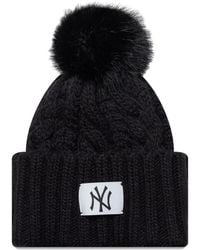 KTZ - New York Yankees Cable-Knit Pompom Beanie Hat - Lyst