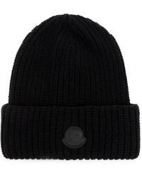 Moncler - Berretto A Coste Con Applicazione Logo - Lyst