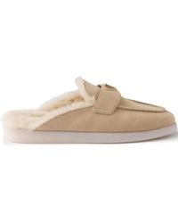 Prada - Loafer Aus Wildleder Mit Shearling - Lyst