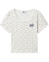 Chocoolate - Button Embroidered Floral Print T-Shirt - Lyst