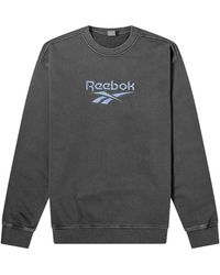 Reebok - Cl Premium Vector Sweatshirt - Lyst