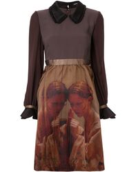 Undercover Jurk Met Print - Bruin