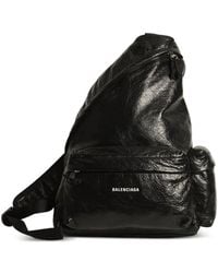 Balenciaga - Asymmetrische Explorer Rugzak - Lyst