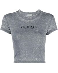 Guess - Logo-Print Cropped T-Shirt - Lyst
