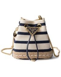 Prada - Gestreepte Bucket-Tas - Lyst