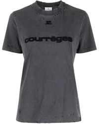 Courreges - T-Shirt mit Logo-Patch - Lyst