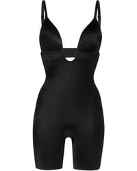 Spanx - Suit Your Fancy Plunge Low-Back Mid-Thigh Bodysuit - Lyst