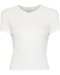 Nanushka - Geripptes T-Shirt Mit Logo-Stickerei - Lyst