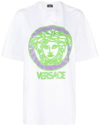 Versace - T-Shirt mit Medusa-Applikation - Lyst