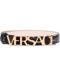Versace - Gürtel mit Logo-Schnalle - Lyst