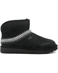 UGG - Classic Mini Crescent Stiefel - Lyst