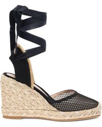 Stuart Weitzman - Mesh Sandalen Met Sleehak En Bandjes - Lyst