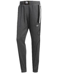 adidas - Trainingsbroek Met Gestreept Detail - Lyst