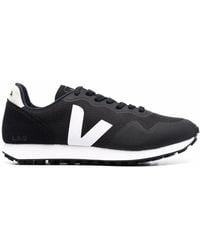 Veja - Logo-Patch Low-Top Sneakers - Lyst