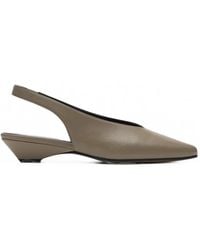 Lottusse - Bel Heeled Pumps - Lyst