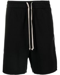Moncler - Pantalones cortos de deporte con parche del logo - Lyst