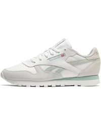 Reebok - Zapatillas Classic Leather WMNS White Seaside Grey - Lyst
