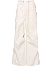 Moncler - Pantalones anchos tipo cargo con detalle rasgado - Lyst