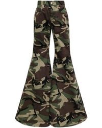 Vetements - Pantaloni svasati con stampa camouflage - Lyst