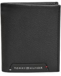 Tommy Hilfiger - Logo-Plaque Leather Bifold Wallet - Lyst