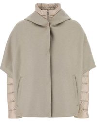 ポンチョ・ケープ HERNO GRETA LIGHT PADDED CAPE Herno Greta Light Padded Cape in Blue | Lyst
