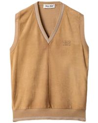Miu Miu ロゴ Vネックトップ ブラウン | Lyst