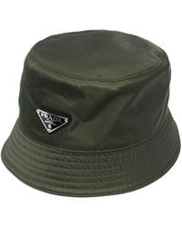 Prada - Cappello bucket con placca logo - Lyst