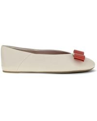 Ferragamo - Vara Bow Leather Ballet Flats - Lyst