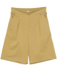 Carla G - Pleat-Detail Shorts - Lyst