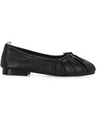 Hereu - Pleated Bow-Detail Ballet Flats - Lyst