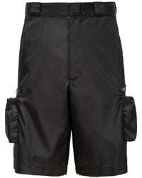 Prada - Cargo-Shorts mit Triangel-Schild - Lyst