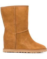 UGG Bottines compensées en daim - Marron
