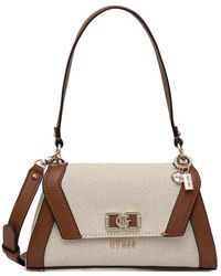 Guess - Bolso de hombro con charm - Lyst
