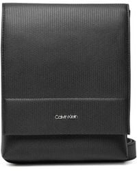 Calvin Klein - Logo-Detail Textured-Finish Foldover-Top Shoulder Bag - Lyst
