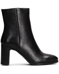 Julie Dee - Side-Zip Ankle Boots - Lyst