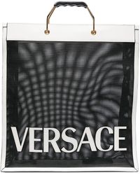 Versace Shopper aus Mesh mit Logo-Patch - Schwarz